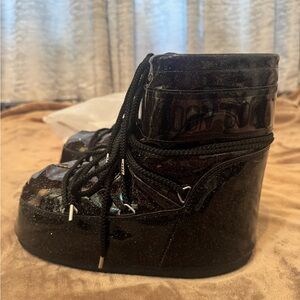 Moon Boot Shiny Black Winter Boots